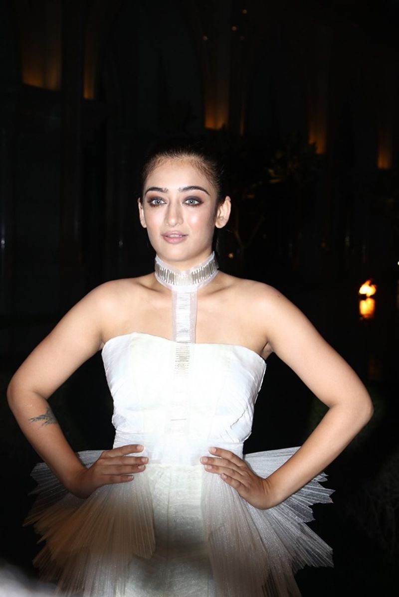 Actress Akshara Hassan Hot Stills