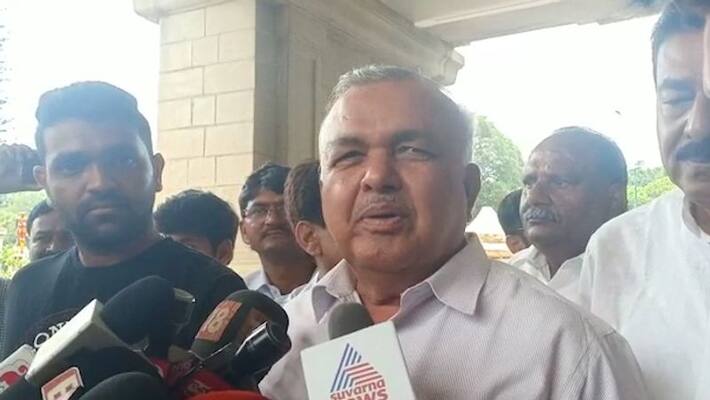 I am in Bengaluru Says Congress Rebel MLA Ramalinga Reddy I am in Bengaluru Says Congress Rebel MLA Ramalinga Reddy