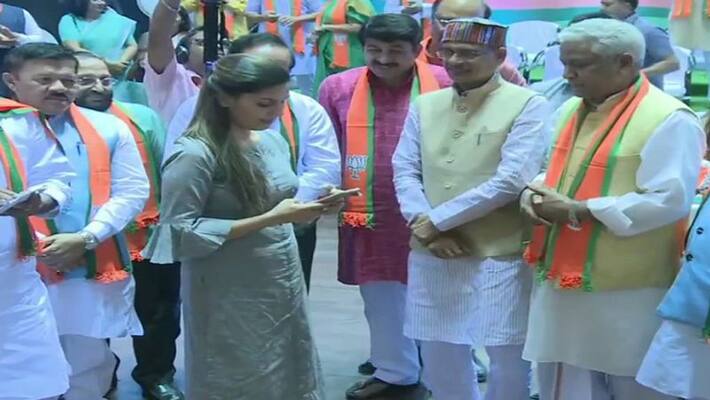 Sapna Chaudhary joined BJP Sapna Chaudhary joined BJP