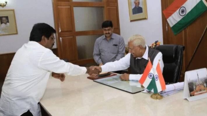 Karnataka crisis... MLA Nagesh resigns support to BJP