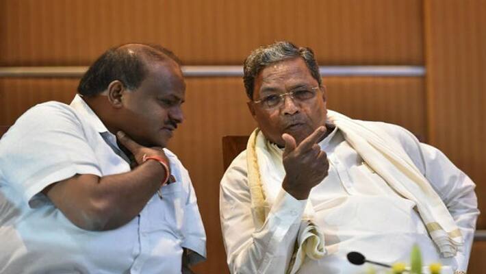 Karnataka Political Crisis Ramesh Jarkiholi and Mahesh Kumathalli Political Career May End Soon Karnataka Political Crisis Ramesh Jarkiholi and Mahesh Kumathalli Political Career May End Soon