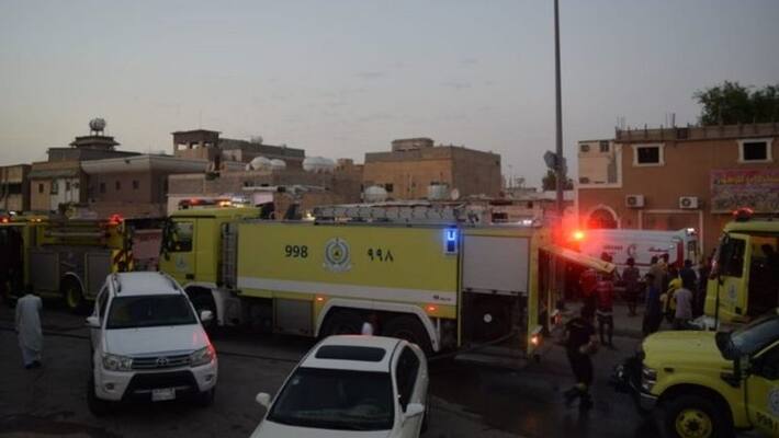 five suffocated to death in saudi fire five suffocated to death in saudi fire