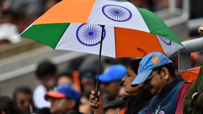 World Cup 2019 India vs New zealand match stoped due to rain World Cup 2019 India vs New zealand match stoped due to rain