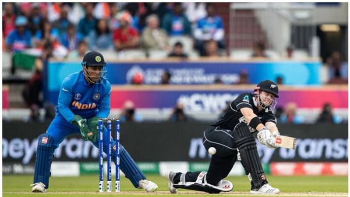 MS Dhoni Create World Record in Wicketkeeping MS Dhoni Create World Record in Wicketkeeping