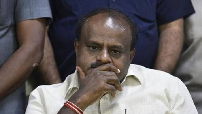 Ready to prove majority ... Kumaraswamy giving Yeddyurappa Ready to prove majority ... Kumaraswamy giving Yeddyurappa