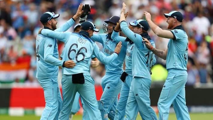 sri lanka all out for just 166 runs in last odi against england sri lanka all out for just 166 runs in last odi against england