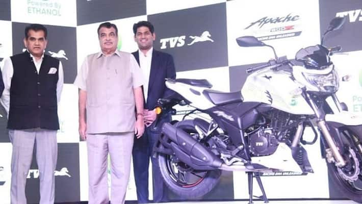 Ethanol powered motorcycle TVS Apache RTR 200 Fi E100 bike launched Ethanol powered motorcycle TVS Apache RTR 200 Fi E100 bike launched