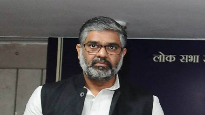 SP Leader Neeraj Shekhar Resigns as Rajya Sabha Member Likely to Join BJP SP Leader Neeraj Shekhar Resigns as Rajya Sabha Member Likely to Join BJP