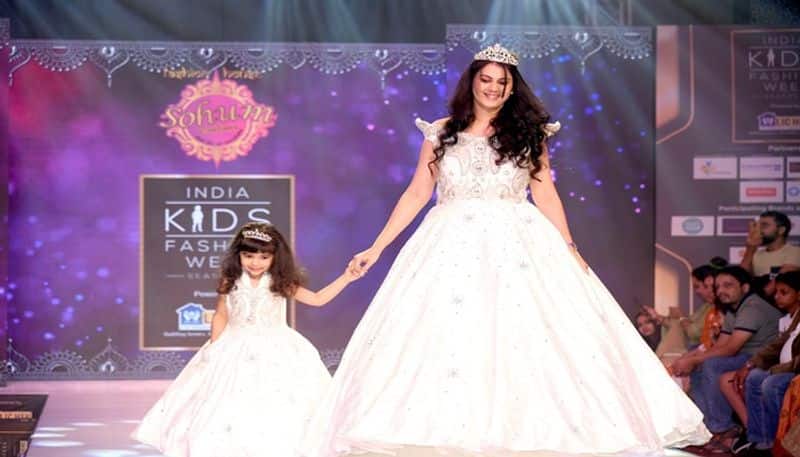 Inian Kids Fashion Week Held In Bengaluru