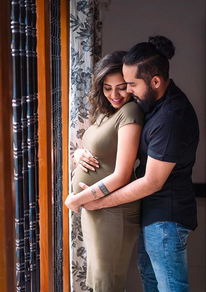 Disha Madan sharing a cute moment with her husband Shashank Vasuki Gopal