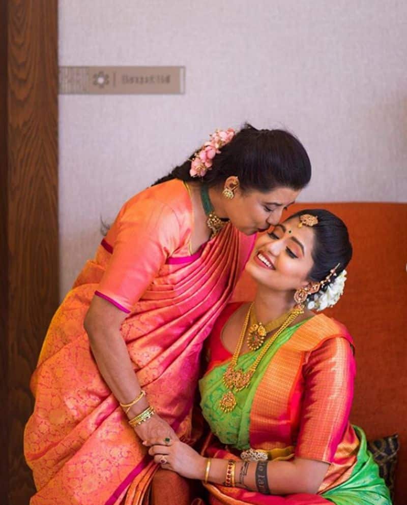 Disha Madan’s mother Ashwini Madan showering her daughter with love