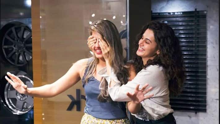 Actress Taapsee Pannu gift jeep compass car to sister Shagun Actress Taapsee Pannu gift jeep compass car to sister Shagun