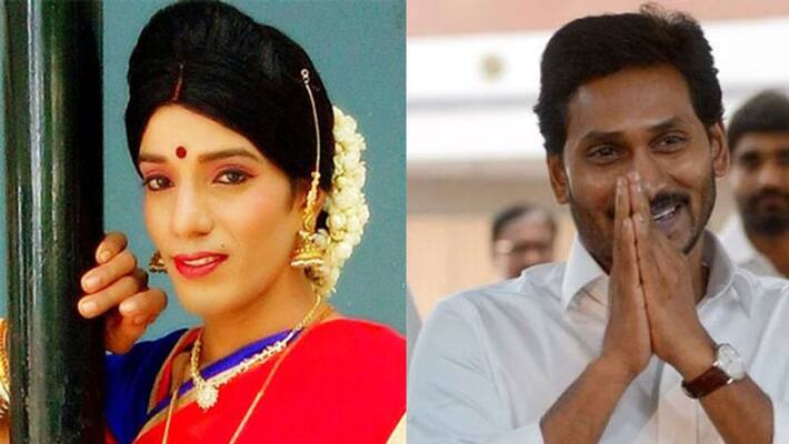 Comedian Shanthi Swaroop on YS Jagan Padayatra Comedian Shanthi Swaroop on YS Jagan Padayatra