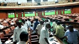 Karnataka coalition crisis: No trust vote? BJP to sleep in House, Yeddyurappa threatens
