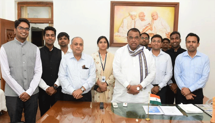 IAS officers met telangana assembly speaker pocharam today IAS officers met telangana assembly speaker pocharam today
