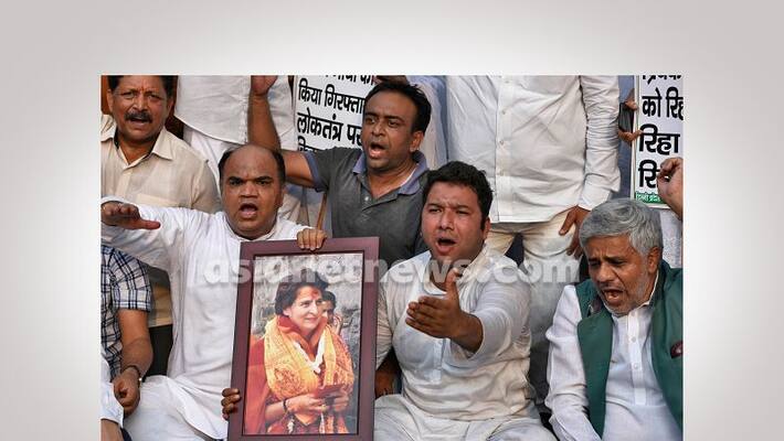 Congress Leaders are targeting to Priyanka gandhi for president post Congress Leaders are targeting to Priyanka gandhi for president post
