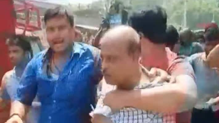 mob looses patience and beats up officer mob looses patience and beats up officer