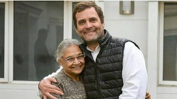 polirical leaders paid homage to Sheela dixit polirical leaders paid homage to Sheela dixit