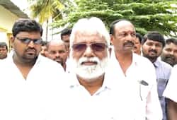 Karnataka coalition crisis BSP MLA Mahesh to  not attend Monday's trust  vote