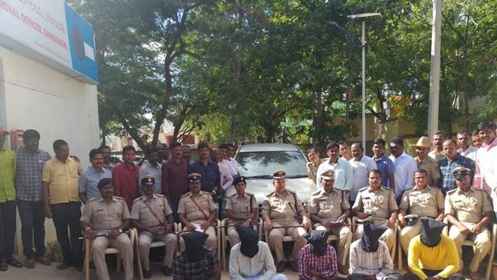 5-interstate-treasure-thieves-from Andhra Pradesh Arrested in-vyasaraja-brindavana-vandalising-case 5-interstate-treasure-thieves-from Andhra Pradesh Arrested in-vyasaraja-brindavana-vandalising-case