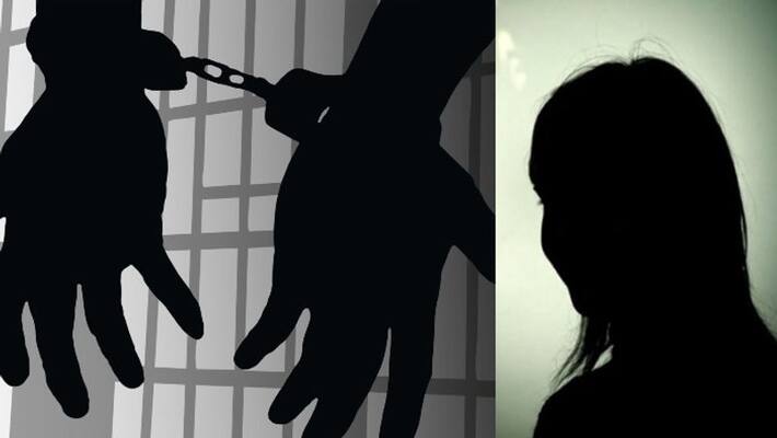 youth arrested for blackmailing girl to send her naked photos