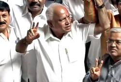 Kumaraswamy government in Karnataka lost confidence vote, Yedyurappa preparing to form government