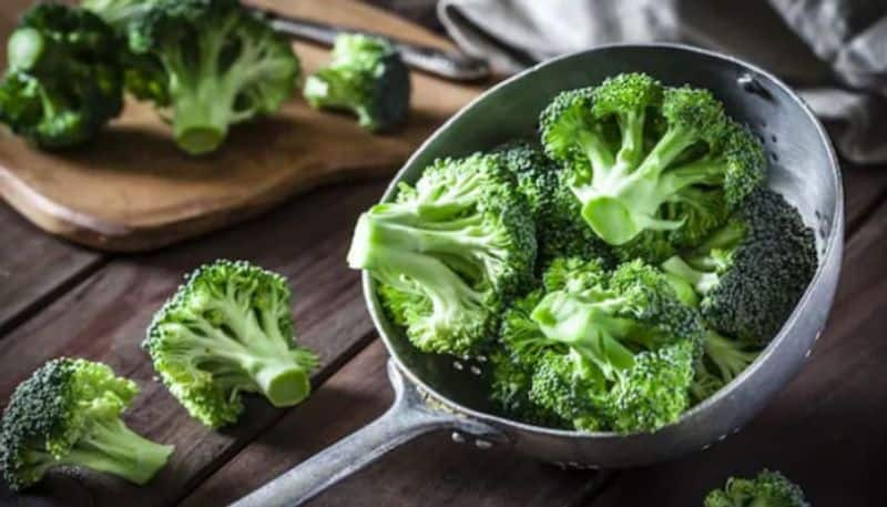 12 Foods that help fight stress anxiety and depression