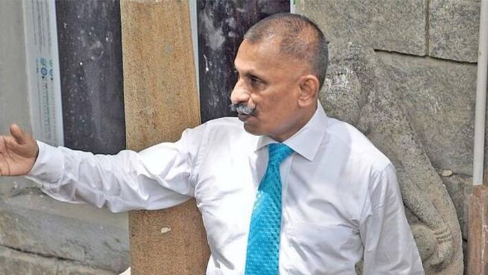 pon manickavel chest pain..private hospital admitted pon manickavel chest pain..private hospital admitted
