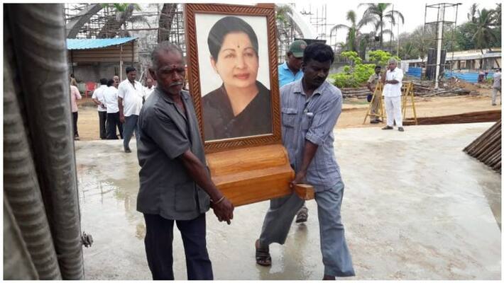 Maitreyan is a former MP of Sinhalese in the Jayalalithaa Samadhi Maitreyan is a former MP of Sinhalese in the Jayalalithaa Samadhi