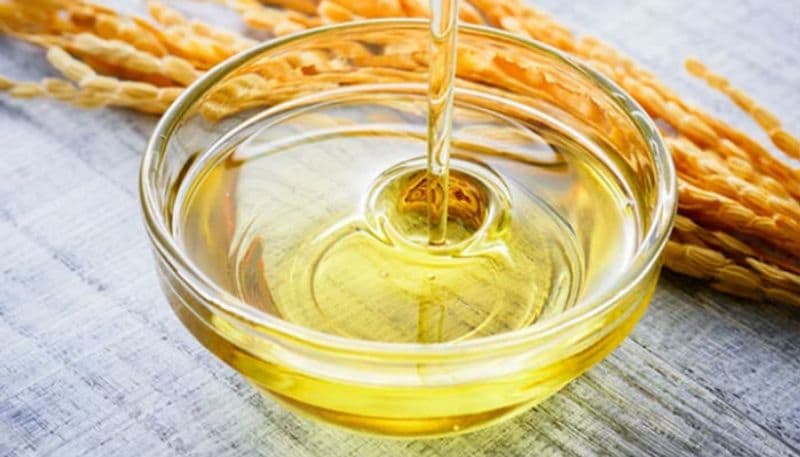 Is your cooking oil adulterated with dangerous metanil yellow colour?