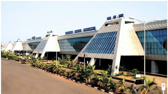 police filed case in rape attempt in oman- karipur flight police filed case in rape attempt in oman- karipur flight