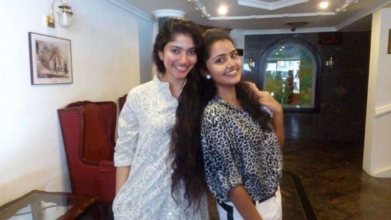 Birthday Special : Rare Photos Of Anupama Parameshwaran