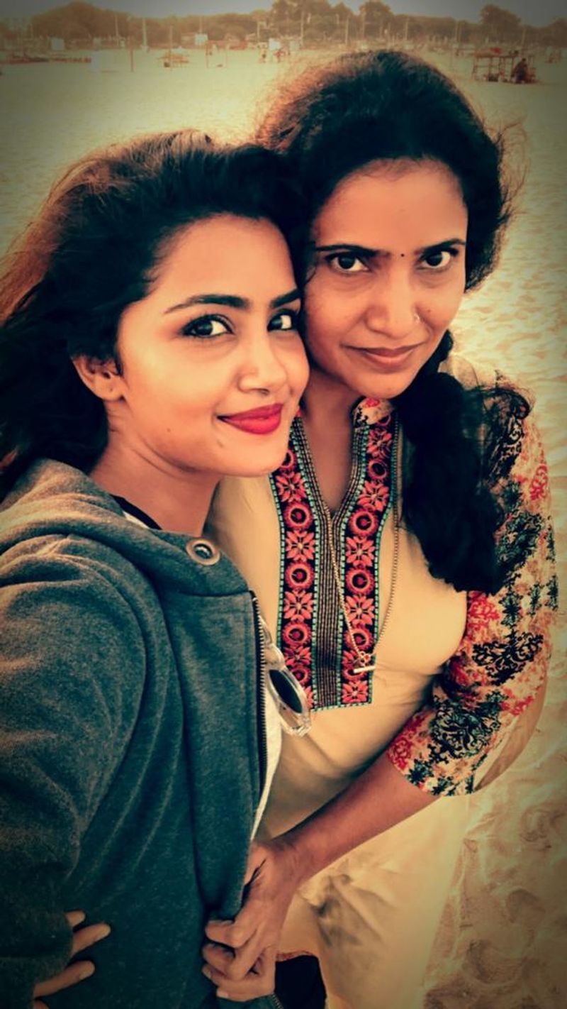Birthday Special : Rare Photos Of Anupama Parameshwaran