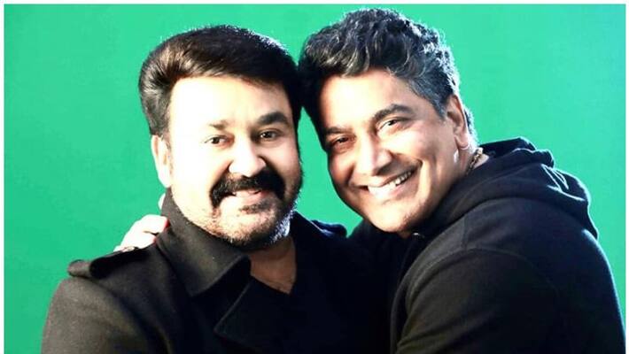 V A Sreekumar wishes mohanlal on his birthday V A Sreekumar wishes mohanlal on his birthday