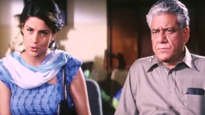 'धूप'... कारगिल युद्ध में शहीद हुए जवानों के जीवन संघर्षों पर बनी फिल्म 'धूप' में भी दर्शकों से खूब प्यार मिला था। इसमें लीड रोल में ओम पुरी और गुल पनाग थीं। ये मूवी 2003 में रिलीज की गई थी।