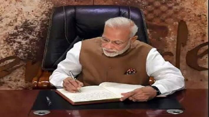 Including Kangana, Prasoon Joshi 62 celebs writes to PM Modi Including Kangana, Prasoon Joshi 62 celebs writes to PM Modi