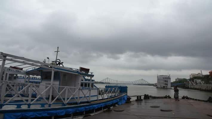 Weather update on 24th February in Kolkata and West Bengal Weather update on 24th February in Kolkata and West Bengal