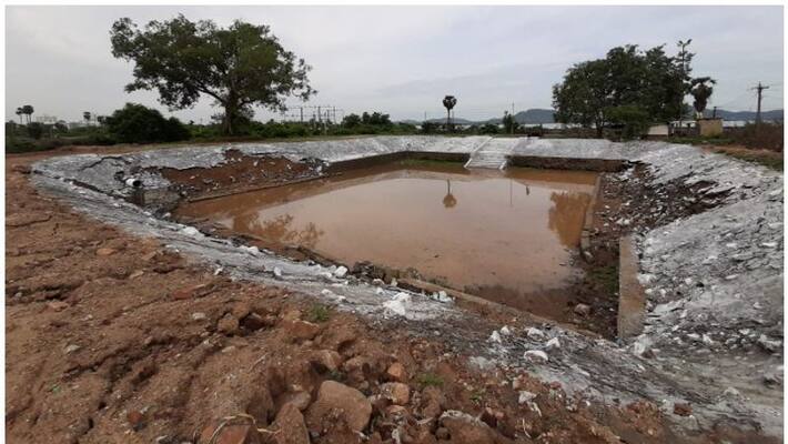 A pond of stones falling in one day's rain tax of the people is Rs.20 lakh loss A pond of stones falling in one day's rain tax of the people is Rs.20 lakh loss