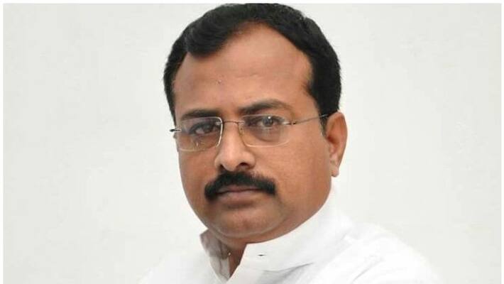 Congress condemns Seeman Congress condemns Seeman