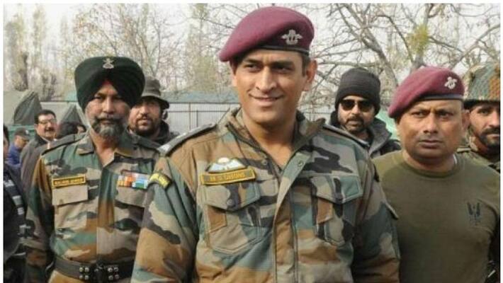 MS Dhoni to start guard duty in Kashmir as honorary lieutenant colonel MS Dhoni to start guard duty in Kashmir as honorary lieutenant colonel