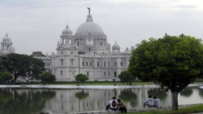 ভ ক ট র য ম ম র য ল র চ ত ল র দ ওয ল গ ল হ ল এল ব শ ষজ ঞ দল