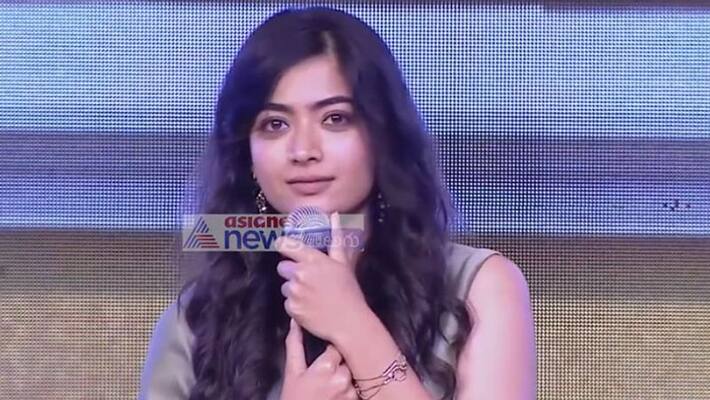 Rashmika Mandanna to Make Bollywood Debut Opposite Shahid Kapoor Rashmika Mandanna to Make Bollywood Debut Opposite Shahid Kapoor