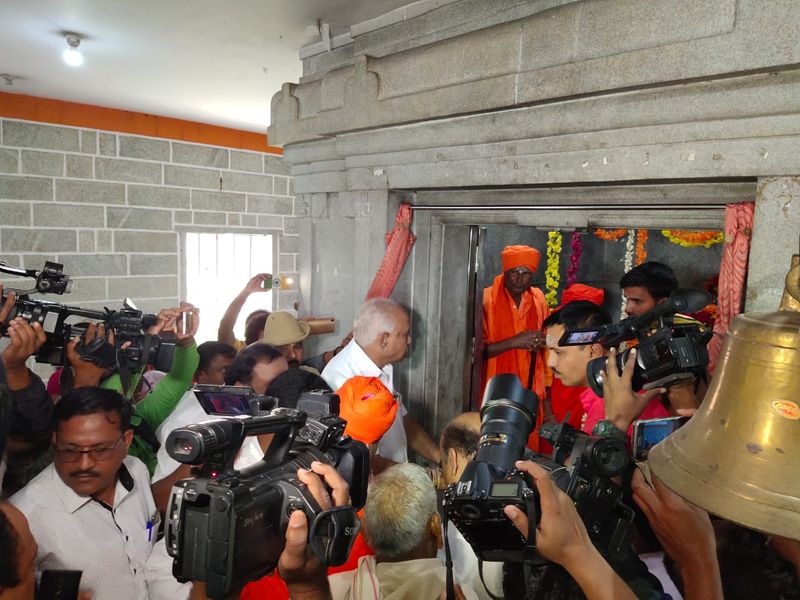 CM BS Yeddyurappa Visits Native Mandya Bookanakere