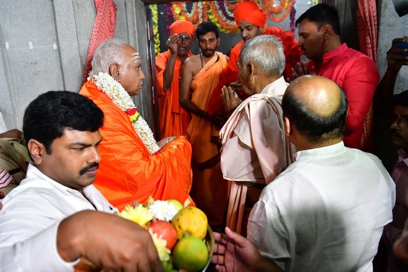 CM BS Yeddyurappa Visits Native Mandya Bookanakere