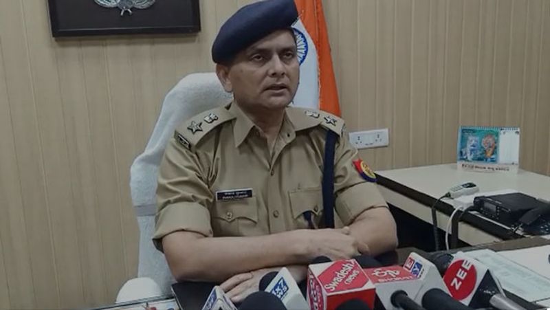 एसपी पंकज कुमार ने बताया कि वीडियो शुक्रवार शाम उन तक पहुंचा था। इस मामले में जांच के आदेश दिए गए हैं।