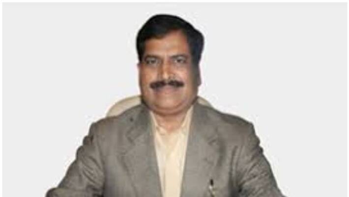 Bullet train to Delhi, Kolkata - Minister Information Bullet train to Delhi, Kolkata - Minister Information