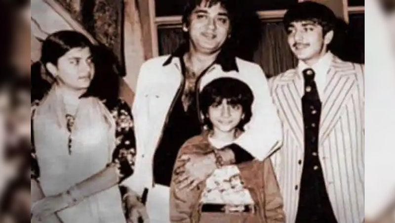 90 के दशक में इनके लुक को पसंद किया गया था