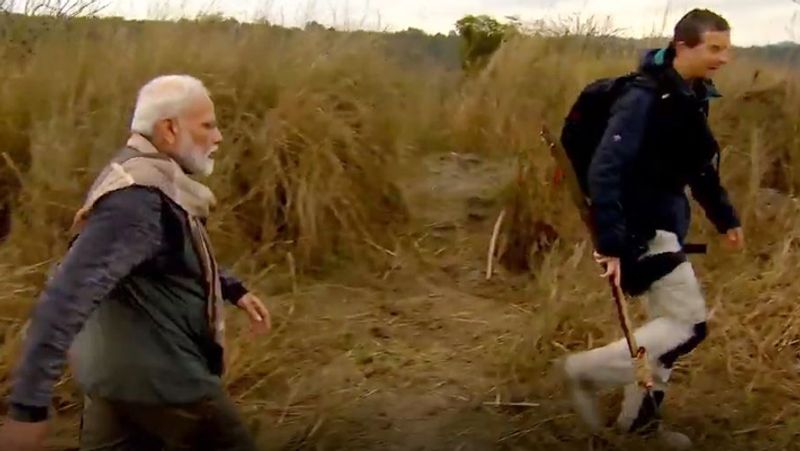 मैन वर्सेज वाइल्ड का पीएम नरेंद्र मोदी और बेयर ग्रिल्स का एपिसोड पांच भाषाओं (इंग्लिश, बंगाली, हिंदी, तमिल और तेलुगू) में आएगा ।