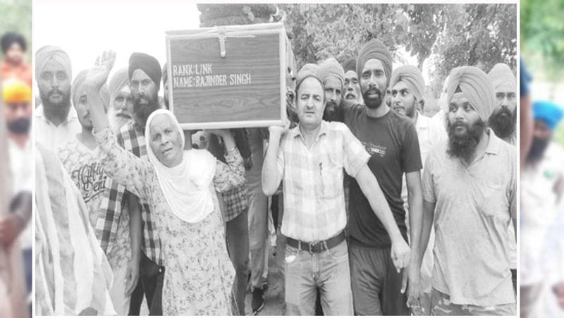 जबांज सैनिक को अंतिम विदाई देने सैकड़ों लोग पहुंचे। इस दौरान शहीद की पत्नी रणजीत कौर की आंखों में पति को खोने का दर्द और उनकी बहादुरी पर गर्व के आंसू छलक रहे थे। तिरंगे में लिपटे बेटे की पार्थिव देह को देखकर बूढ़ी मां खुद को रोक नहीं पाई। मां खुद अपने बेटे को कंधा देने पहुंच गई।