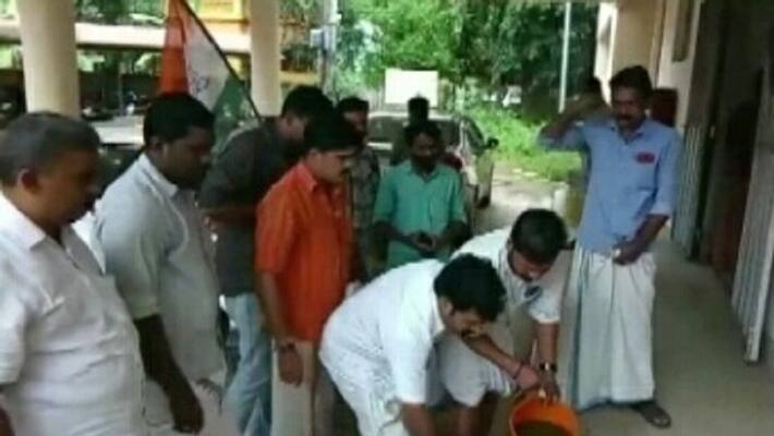 Kerala dalith mla misbehauved by congress Kerala dalith mla misbehauved by congress